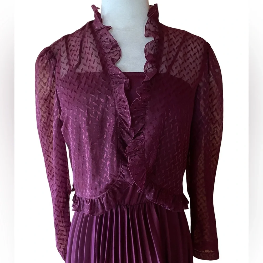 1970s 2 Piece‎ Poly, Pleated Sundress